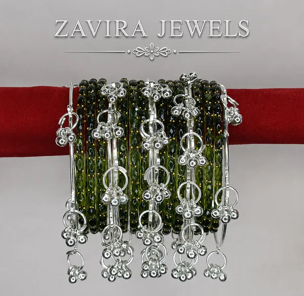 Silver_Set_of_8_Kashmiri_Ghungroo_+_12_Glass_Bangles_-_Mehndi_Color