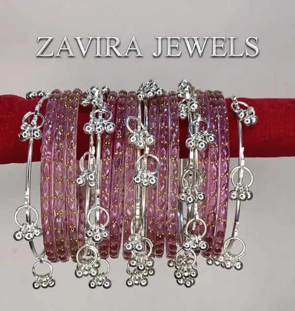 Silver_Set_of_8_Kashmiri_Ghungroo_+_12_Glass_Bangles_-_Payazi_Color
