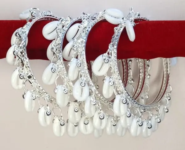 White_Bead_Shells_Silver_Kashmiri_Bangles_Set_of_4_with_Ghungroo_Studded_for_Women_&_Girls