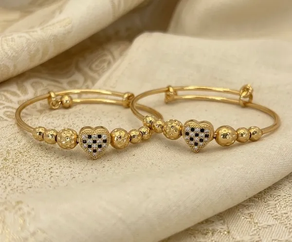 Golden_Traditional_Ethnic_Bangles_Set_Of_2_For_Women