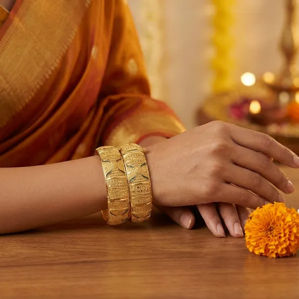 Golden_Traditional_Ethnic_Bangles_Set_Of_2_For_Women