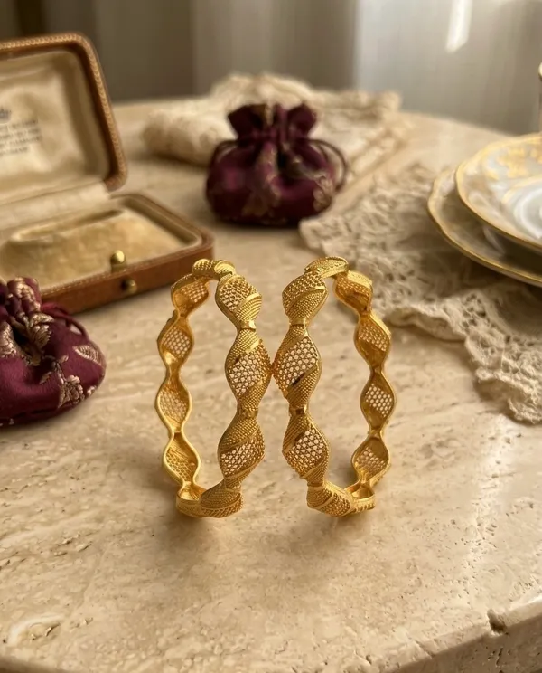 Gold_Plated_Twisted_Design_Kada_Bangles_for_Women_(Set_of_2)