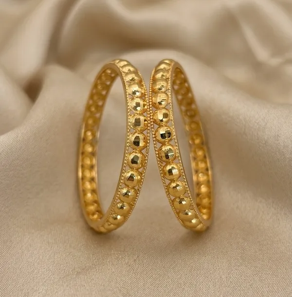 Golden_Dotted_Elegance_Bangles