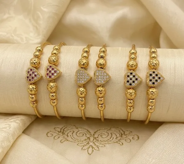 Golden_Traditional_Ethnic_Bangles_Set_Of_2_For_Women