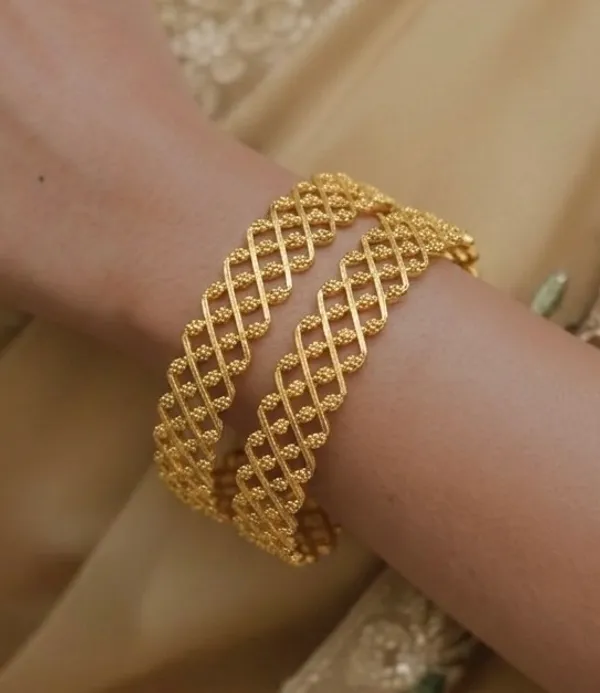 Gold-Plated_Lattice_Design_Bangles_Set