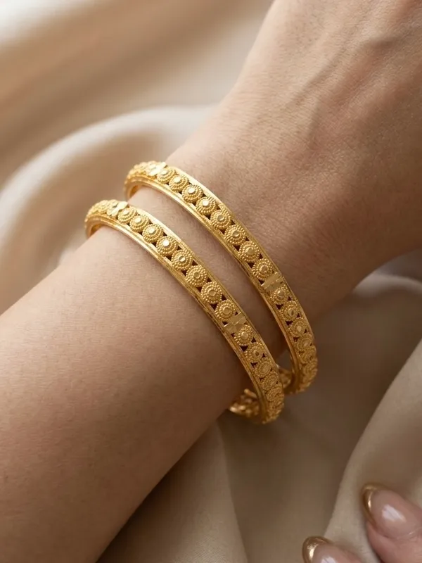 Golden_Traditional_Ethnic_Bangles_Set_Of_2_For_Women