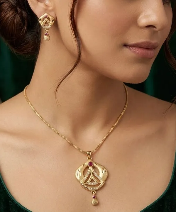 MICRO_GOLD_PLATED__Pendant_Necklace_Set__FOR_DAILY_WEAR