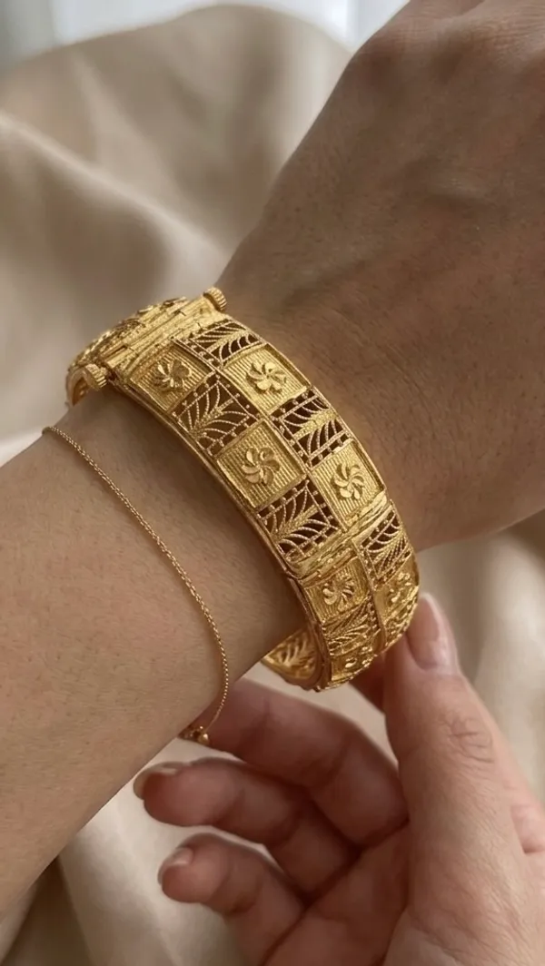Scroo_Bangles
