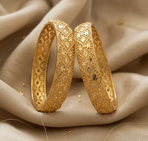 Golden_Traditional_Ethnic_Bangles_combo_Set_Of_3_For_Women