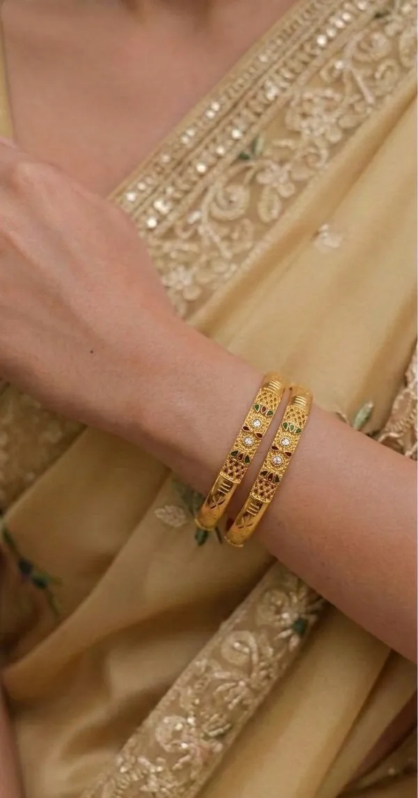 Golden_Traditional_Carved_Bangles_Set_Of_2_For_Women