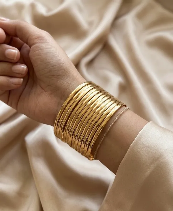 Golden_Traditional_Ethnic_Bangles_Set_Of_2_For_Women