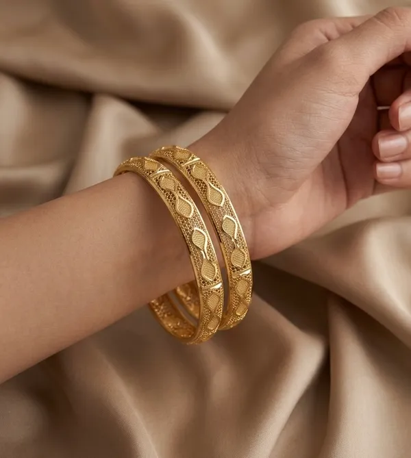 Golden_Traditional_Ethnic_Bangles_Set_Of_2_For_Women