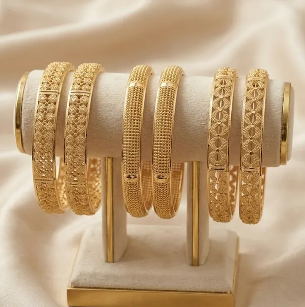 Golden_Traditional_Ethnic_Bangles_Set_Of_3_For_Women