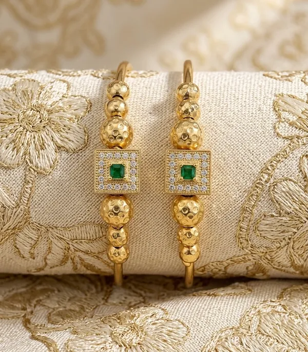 Golden_Traditional_Ethnic_Bangles_Set_Of_2_For_Women