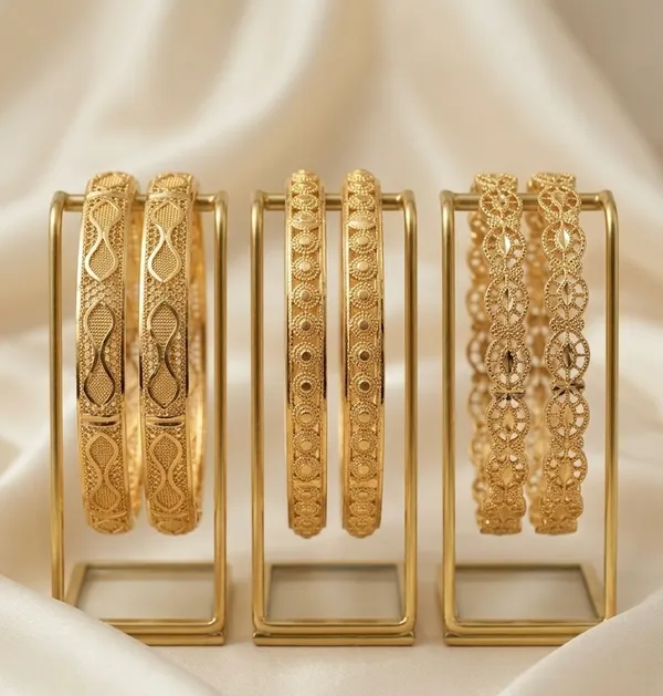 Traditional_Gold-Toned_Bangle_COMBO_OF_PACK_OF_3_