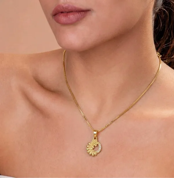 M_MICROGOLD_PLATTED__Pendant_Necklace_For_Women