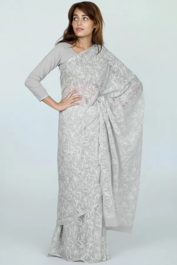 Women'S_Georgette_Fabric_Lucknowi_Tepchi_Work_Saree_With_Attached_Blouse