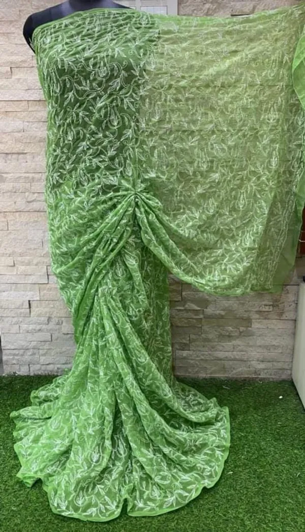 Women'S_Georgette_Fabric_Lucknavi_Tepchi_Work_Saree_With_Attached_Blouse