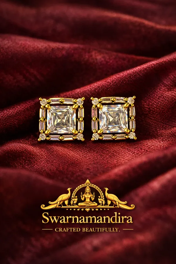 Elegant_Princess_Cut_Cubic_Zirconia_Gold_Plated_Stud_Earrings