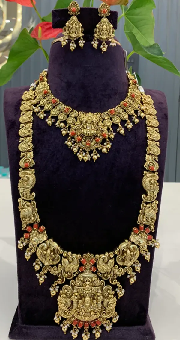 Beautiful_combo_coral_set