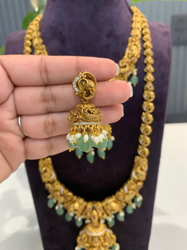 Beautiful_nakshi_3D_lord_balaji_combo_set_with_1_set_of_earrings