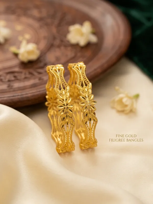 Swarnamandira_KanakaAura™_Bangles
