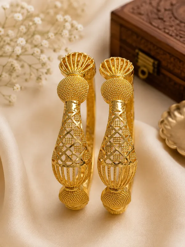 Swarnamandira_RajaJaaL__Bangles