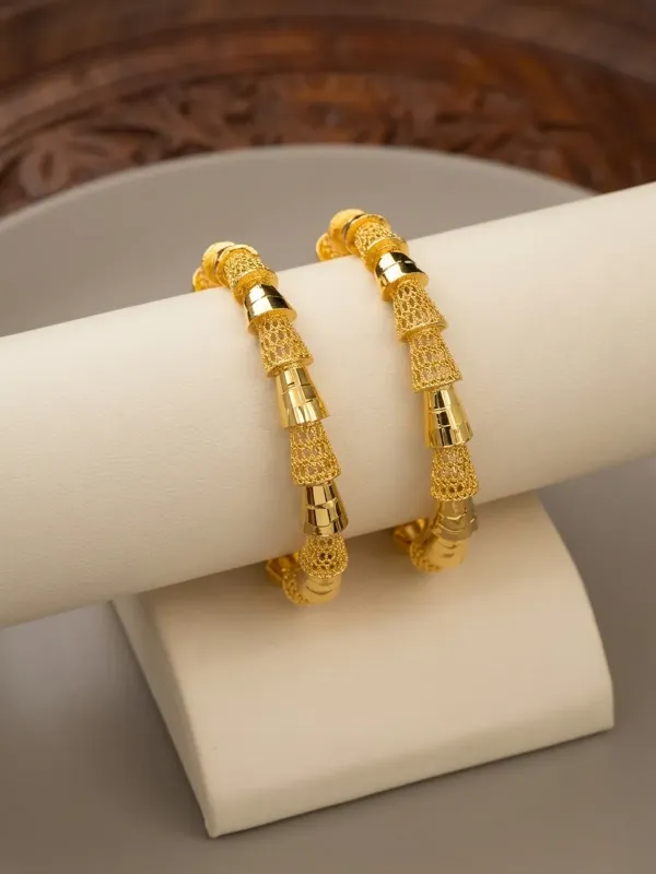 Swarnamandira_VanyaLoom™_Bangles