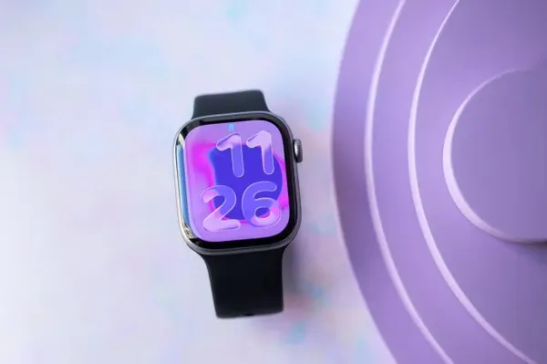Series_11_Smart_Watch_with_HD_Display_&_Wireless_Calling