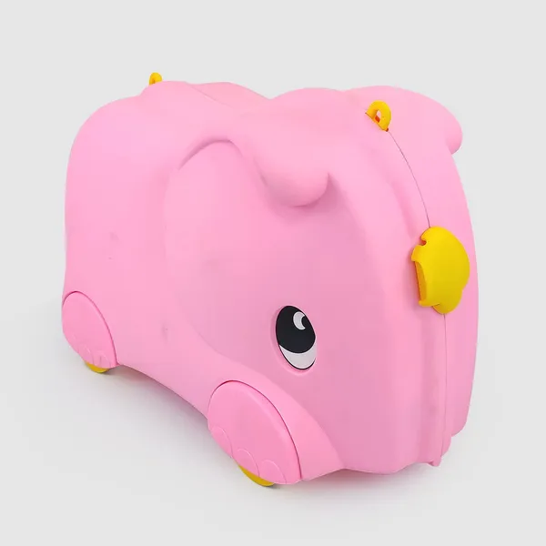 Pink_Plastic_Travel_suitcase_On_For_Kids