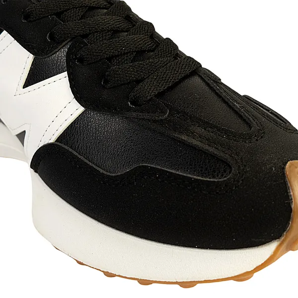 Black_Lace_Up_Sneakers_for_Everyday_Wear