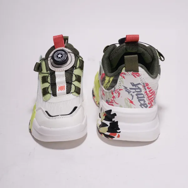 Green_Lightweight_Casual_Kids_Sport_Sneakers_With_Comfortable_Cushioned_Sole_For_Boys