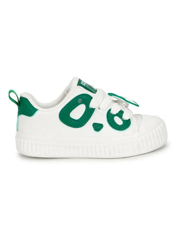 Green_And_White_Lightweight_Casual__Sneaker__With_Comfortable_Cushioned_Sole_For_Kids