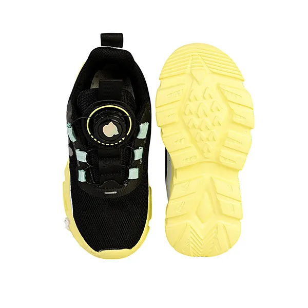 Black_Mesh_Dial_Closure_Running_Shoes_For_Adults