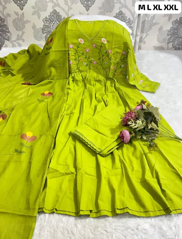 Kurta_Pant_with_Dupatta_Light_Green