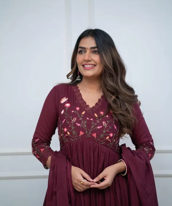 Kurta_Pant_with_Dupatta_Magenta/Pink