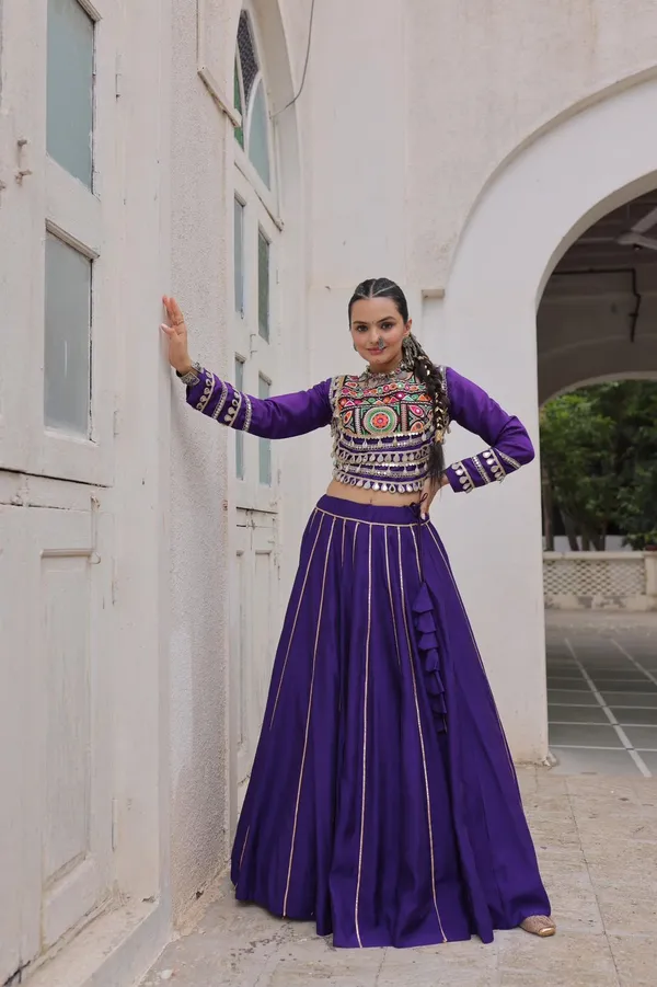 Kutchi_Gamthi_Lehnga_Choli_Purple