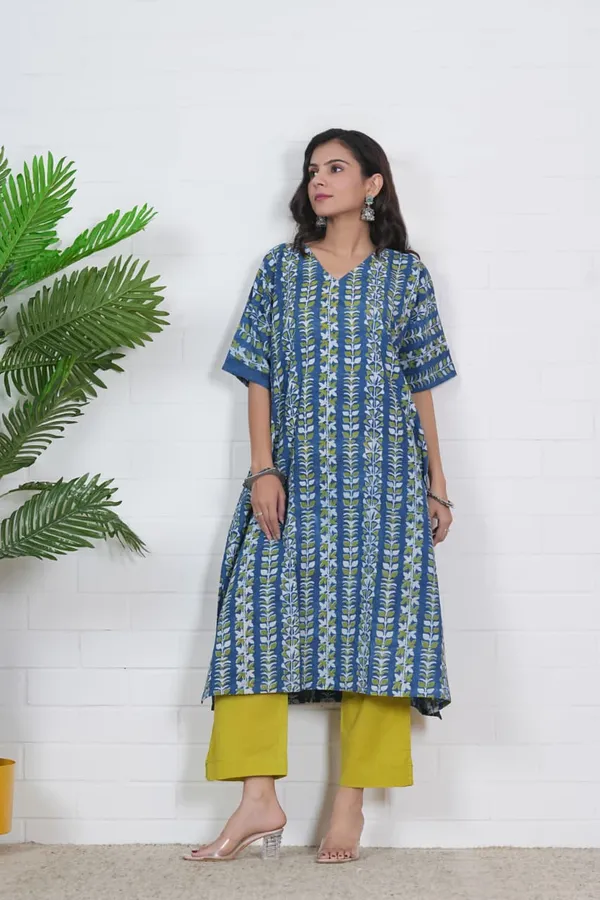 Over_Sized_Blue_overall_Kalamkari_with_green_pant