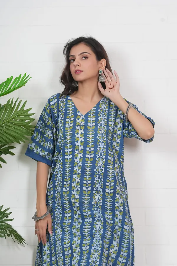 Over_Sized_Blue_overall_Kalamkari_with_green_pant