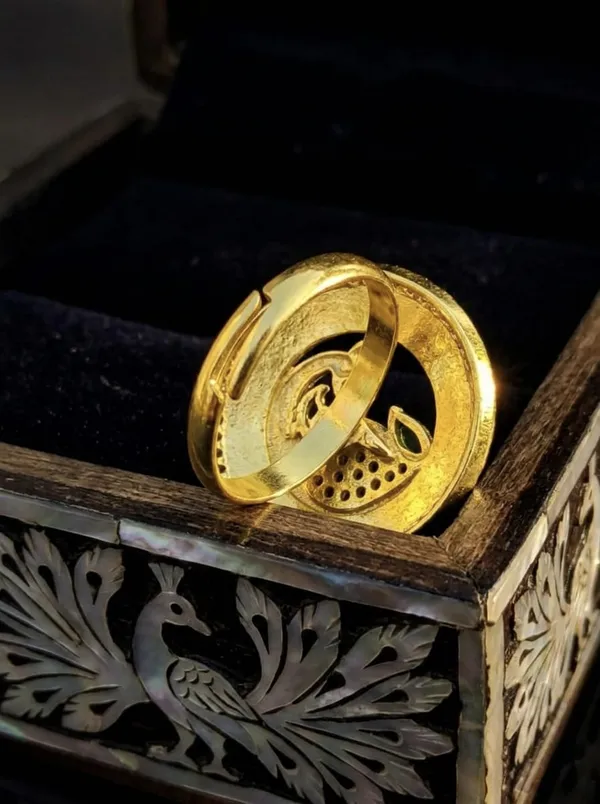 Gold_Brass_Premium_&_Fancy_Design_Rings_For_Women_&_Girl