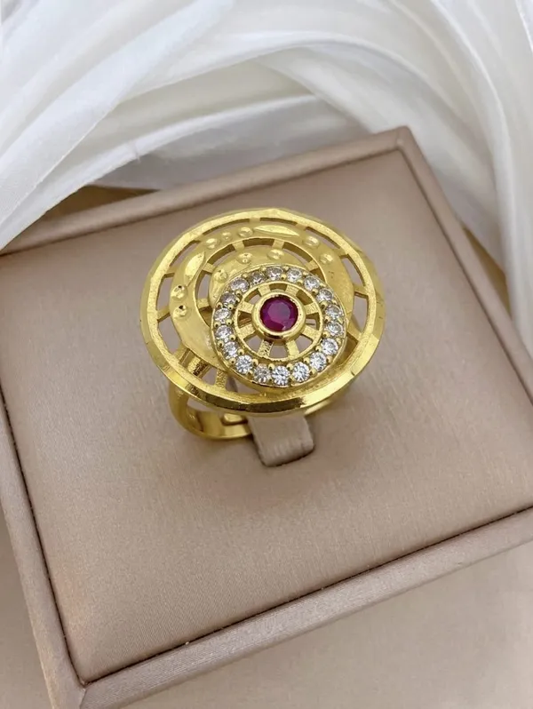 Gold_Brass_Premium_&_Fancy_Design_Rings_For_Women_&_Girl