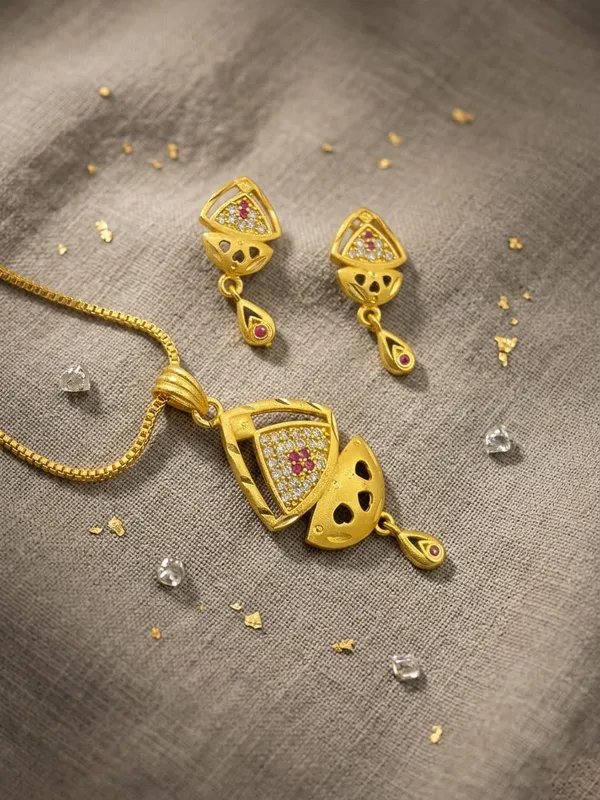 Gold_Brass_Premium_&_Fancy_Design_Pendant_Set_For_Women_&_Girl