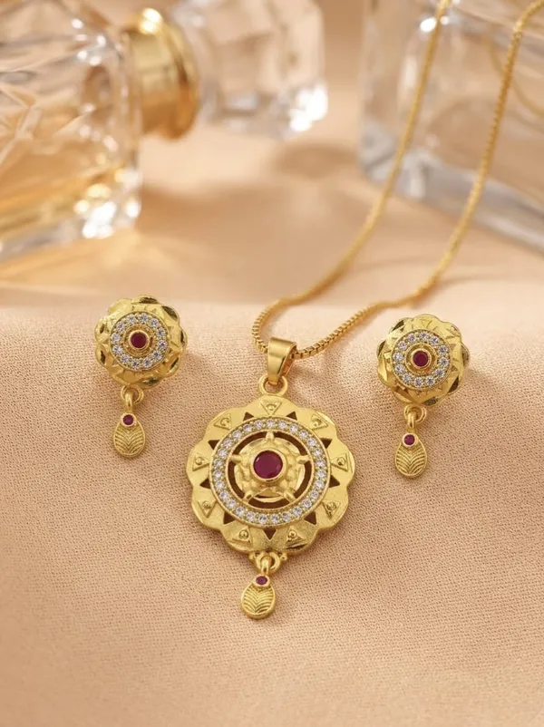 Gold_Brass_Premium_&_Fancy_Design_Pendant_Set_For_Women_&_Girl