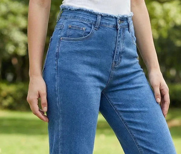 Mid_Blue_Denim_Raw_Hem_Straight_Leg_Jeans_For_Women