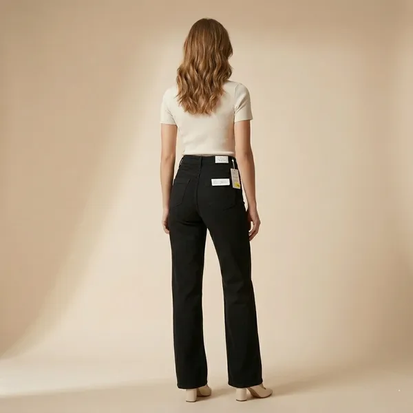 High-Rise_Straight_Leg_Jean