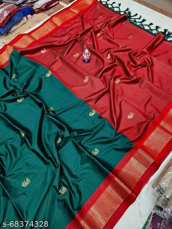 Bottle_Green_Cotton_Silk_Traditional_Saree_With_Running_Blouse_For_Women
