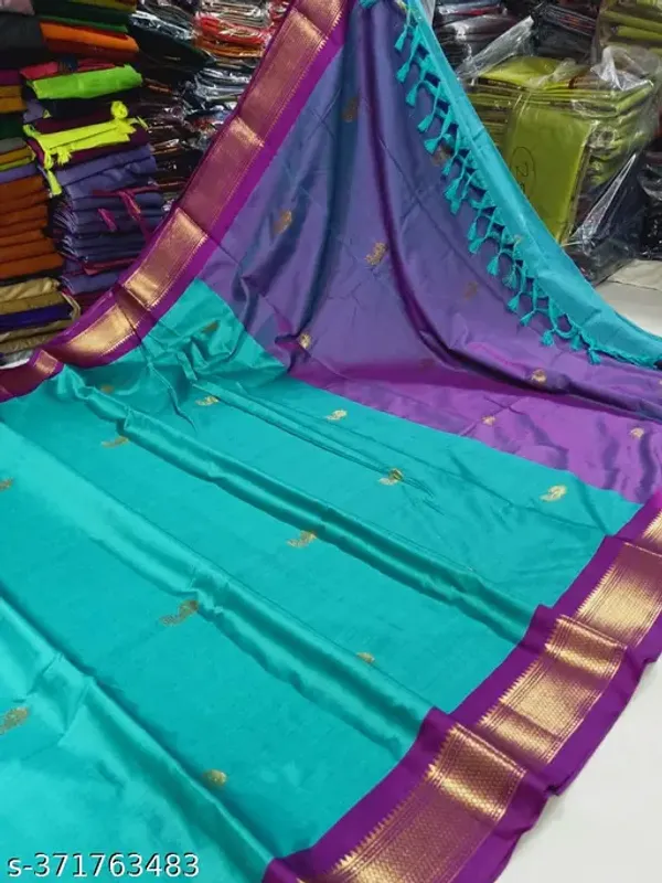 Blue_Cotton_Silk_Traditional_Saree_With_Running_Blouse_For_Women
