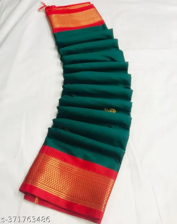 Green_Cotton_Silk_Traditional_Saree_With_Running_Blouse_For_Women