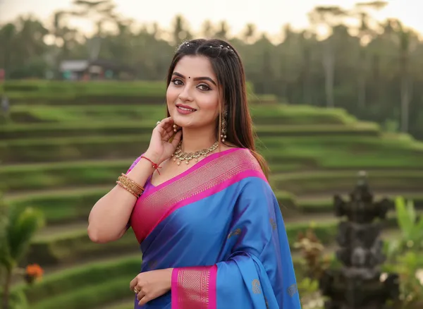 Ananda_Blue_And_Pink_Cotton_Silk_Traditional_Saree_With_Running_Blouse_For_Women
