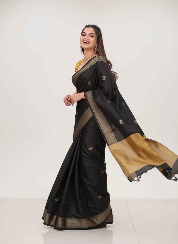 Black_Cotton_Silk_Traditional_Saree_With_Running_Blouse_For_Women